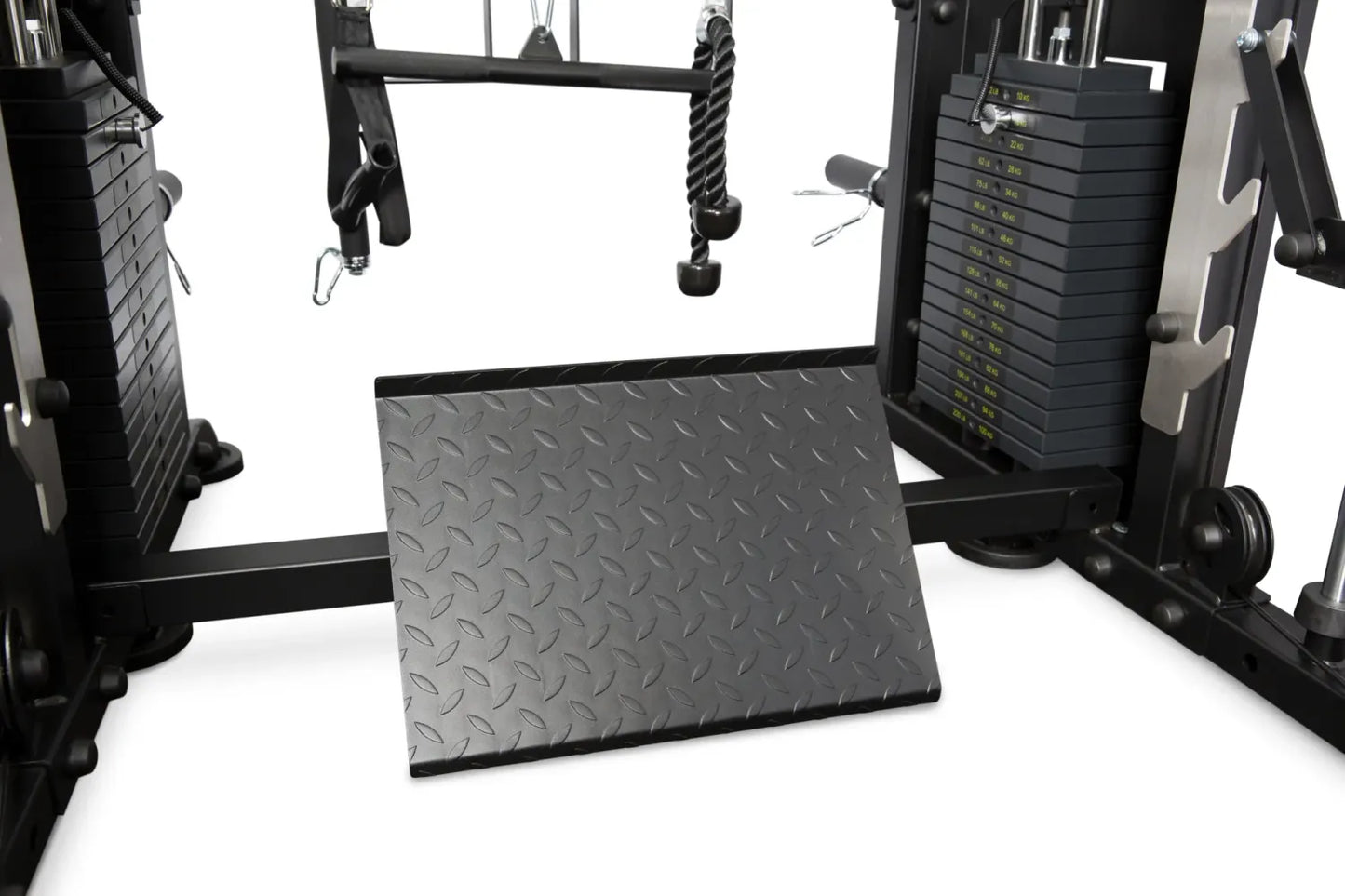 MÁQUINA SMITH MULTIFUNCTIONAL NEWTON FITNESS BLACK SERIES BLK-5000