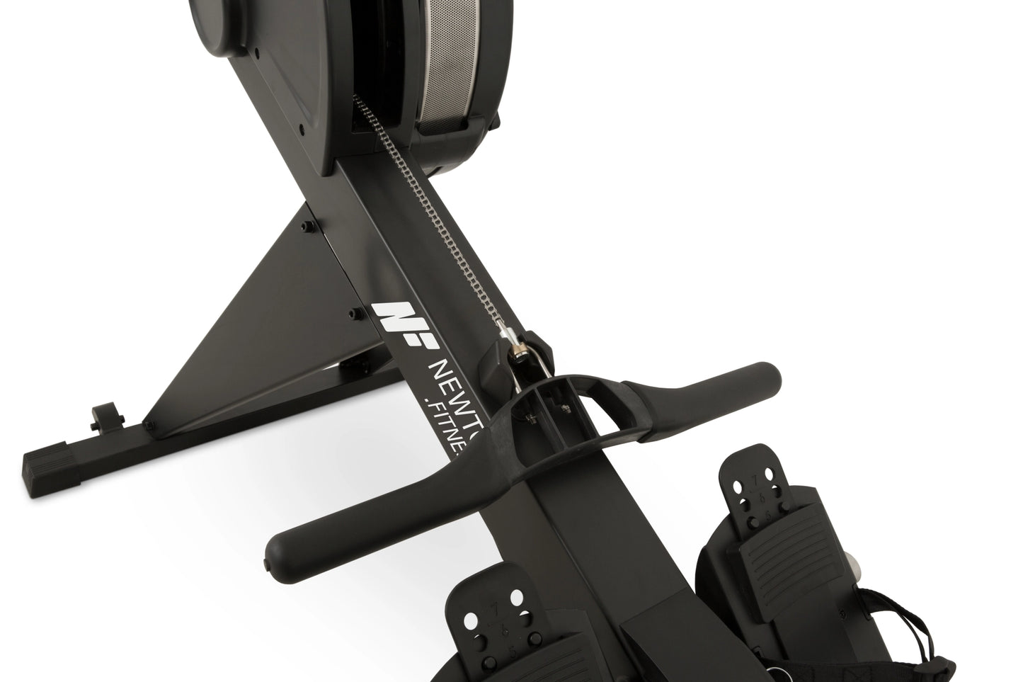 MÁQUINA DE REMO NEWTON FITNESS BLACK SERIES BLK-800BT PRO